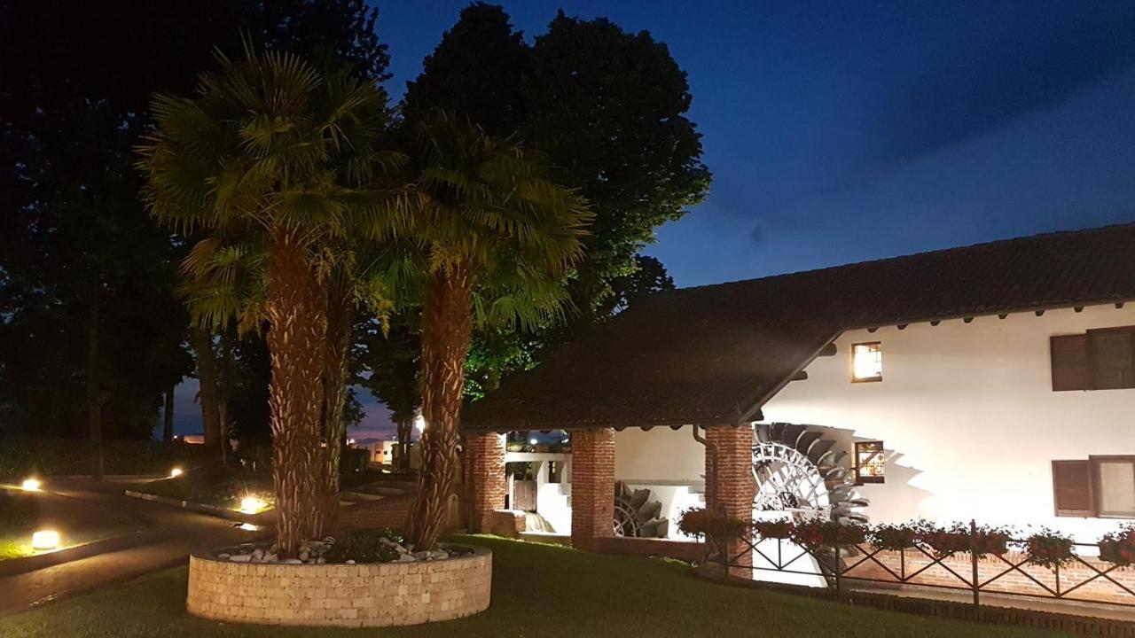 Hotel Novarello Granozzo con Monticello المظهر الخارجي الصورة